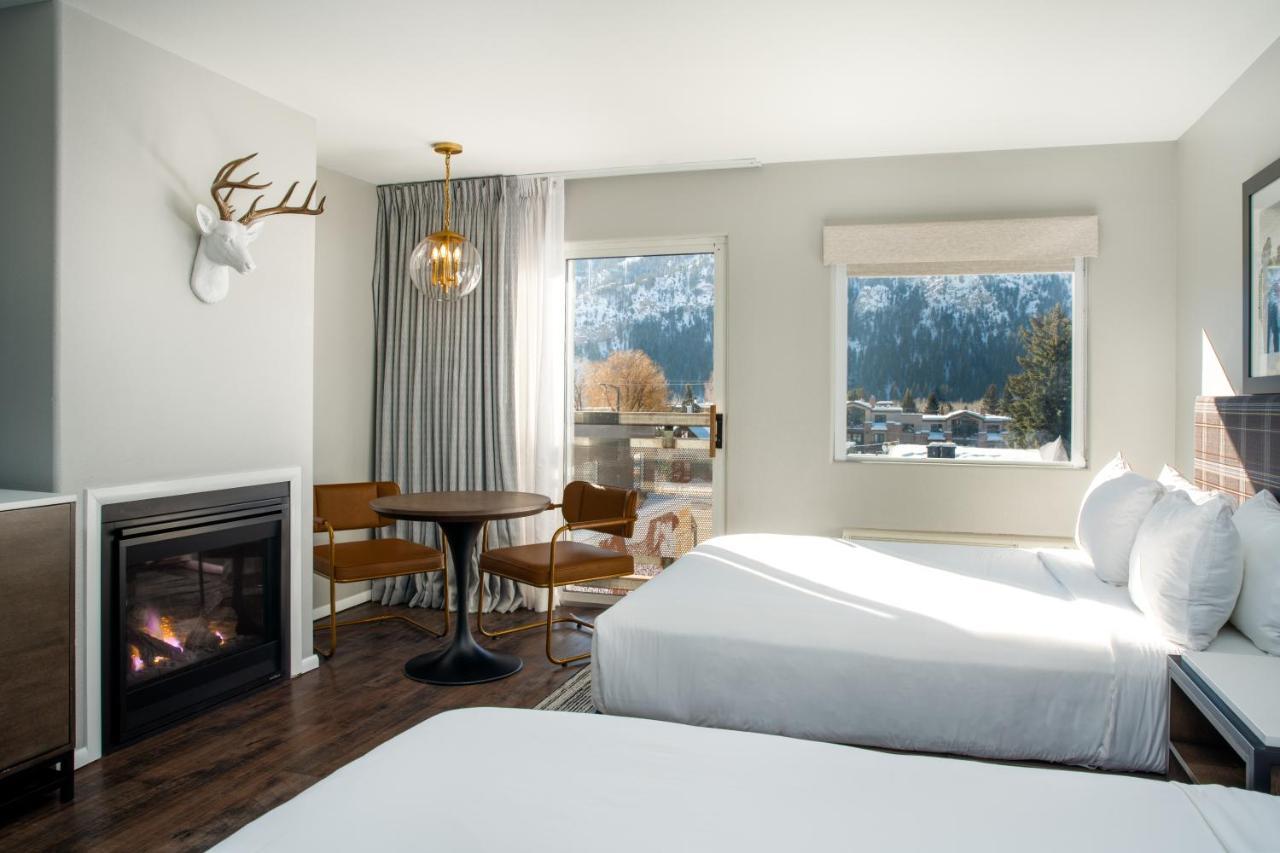 Hotel Ketchum Kültér fotó